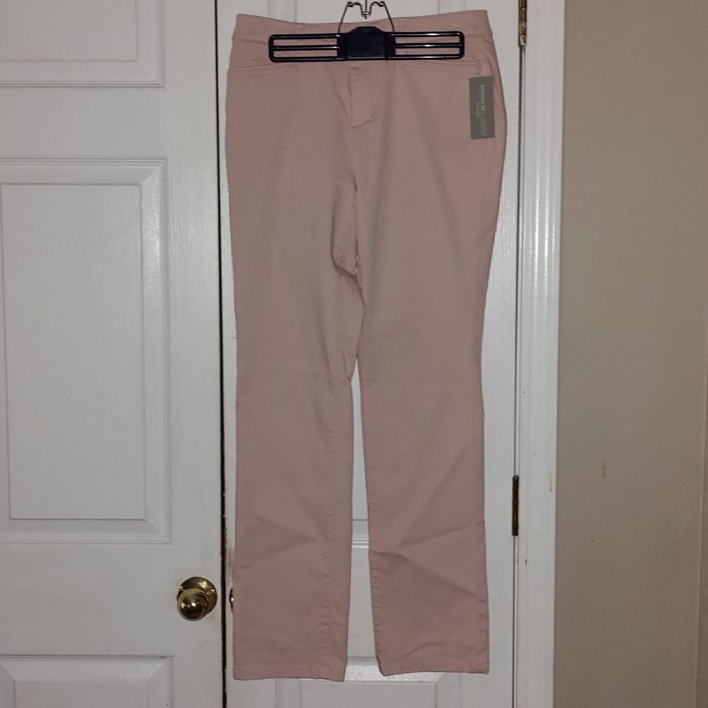 Christopher & Banks Signature Slimming Modern Fit Tapered Leg Jeans Sz 4